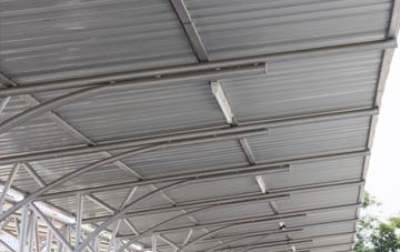 installing Corris Uchaf metal roofing